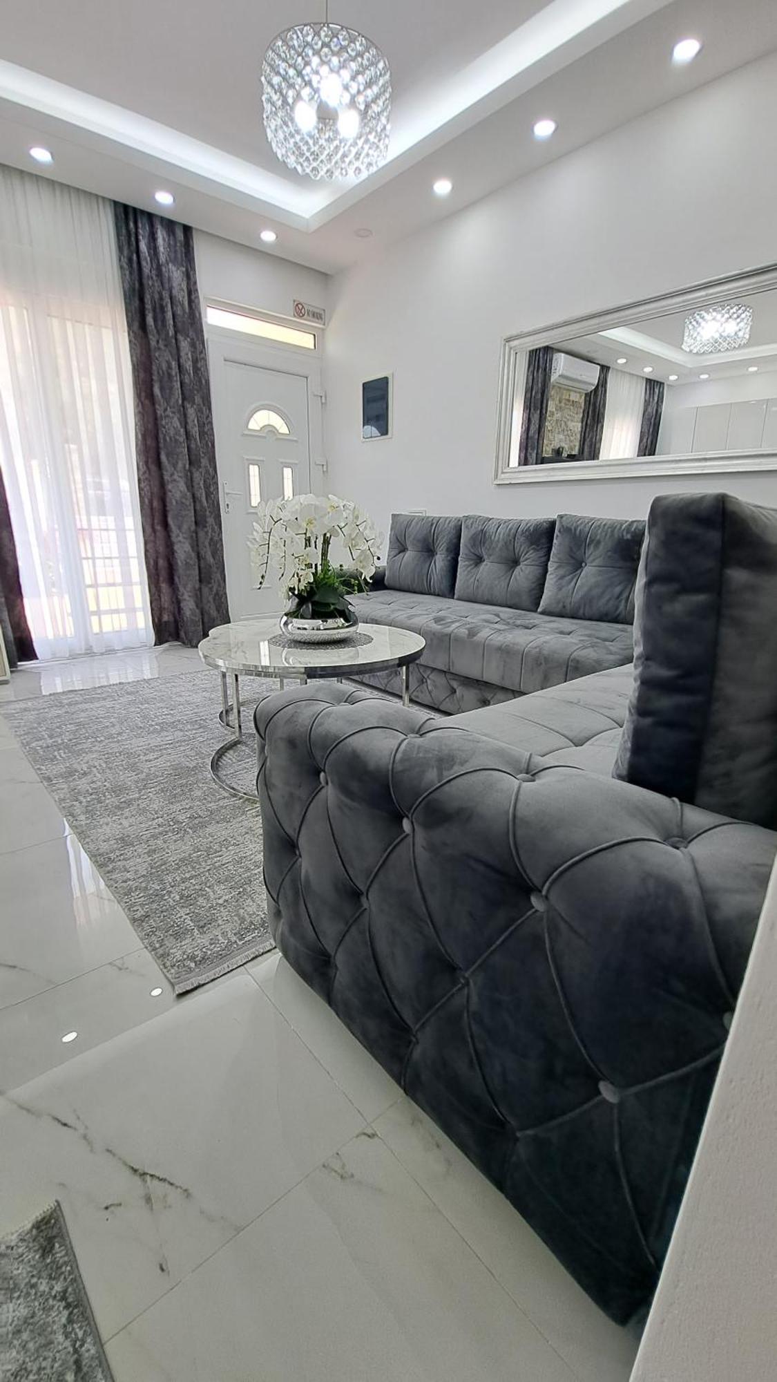 Apartments Pepdjonovic อุลซิน ภายนอก รูปภาพ