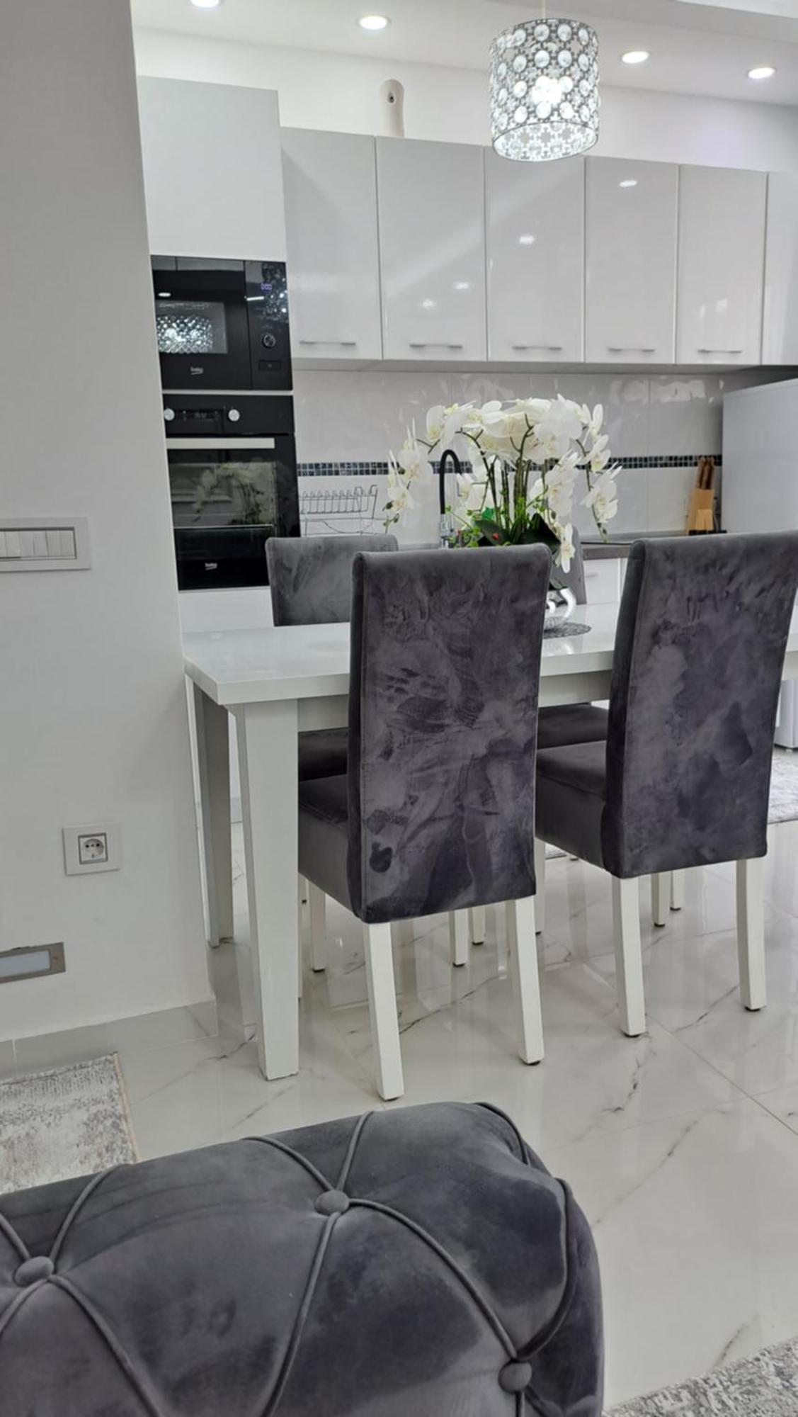 Apartments Pepdjonovic อุลซิน ภายนอก รูปภาพ