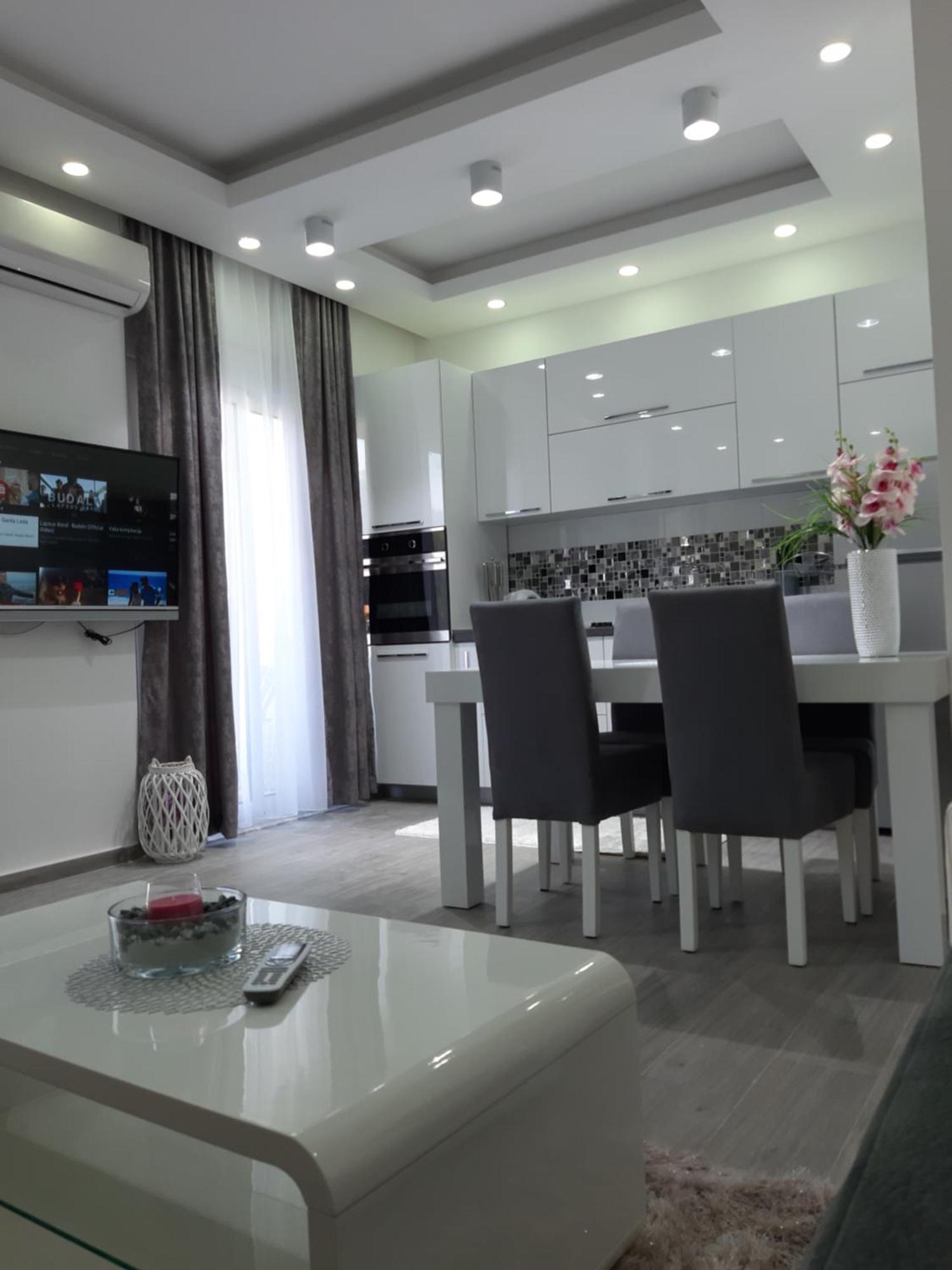 Apartments Pepdjonovic อุลซิน ภายนอก รูปภาพ