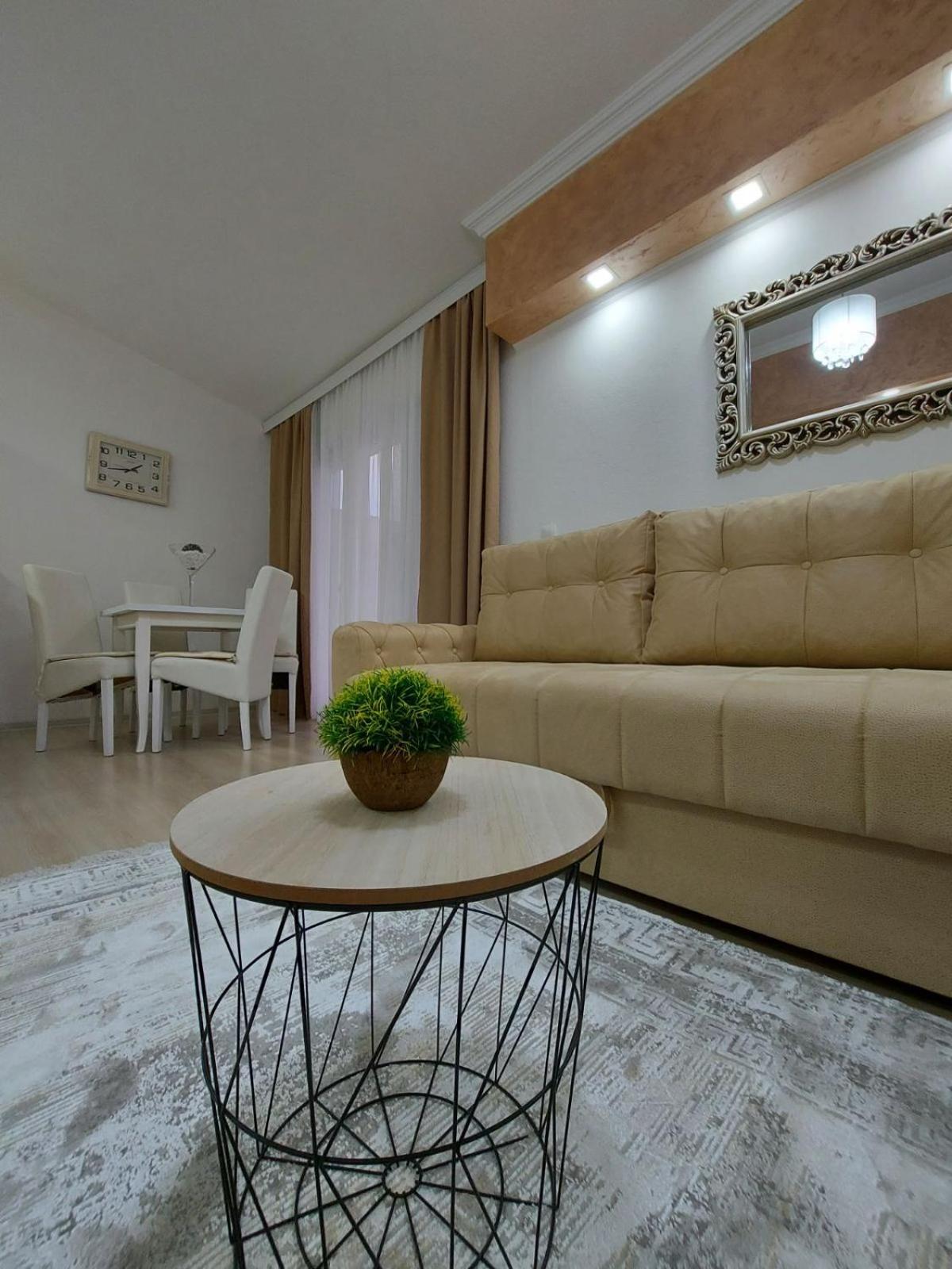 Apartments Pepdjonovic อุลซิน ภายนอก รูปภาพ