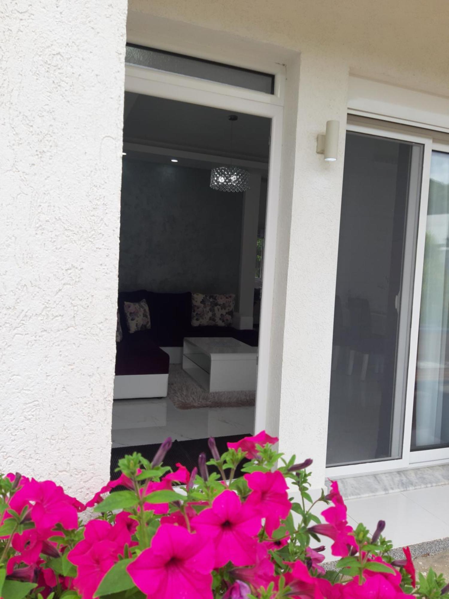 Apartments Pepdjonovic อุลซิน ภายนอก รูปภาพ