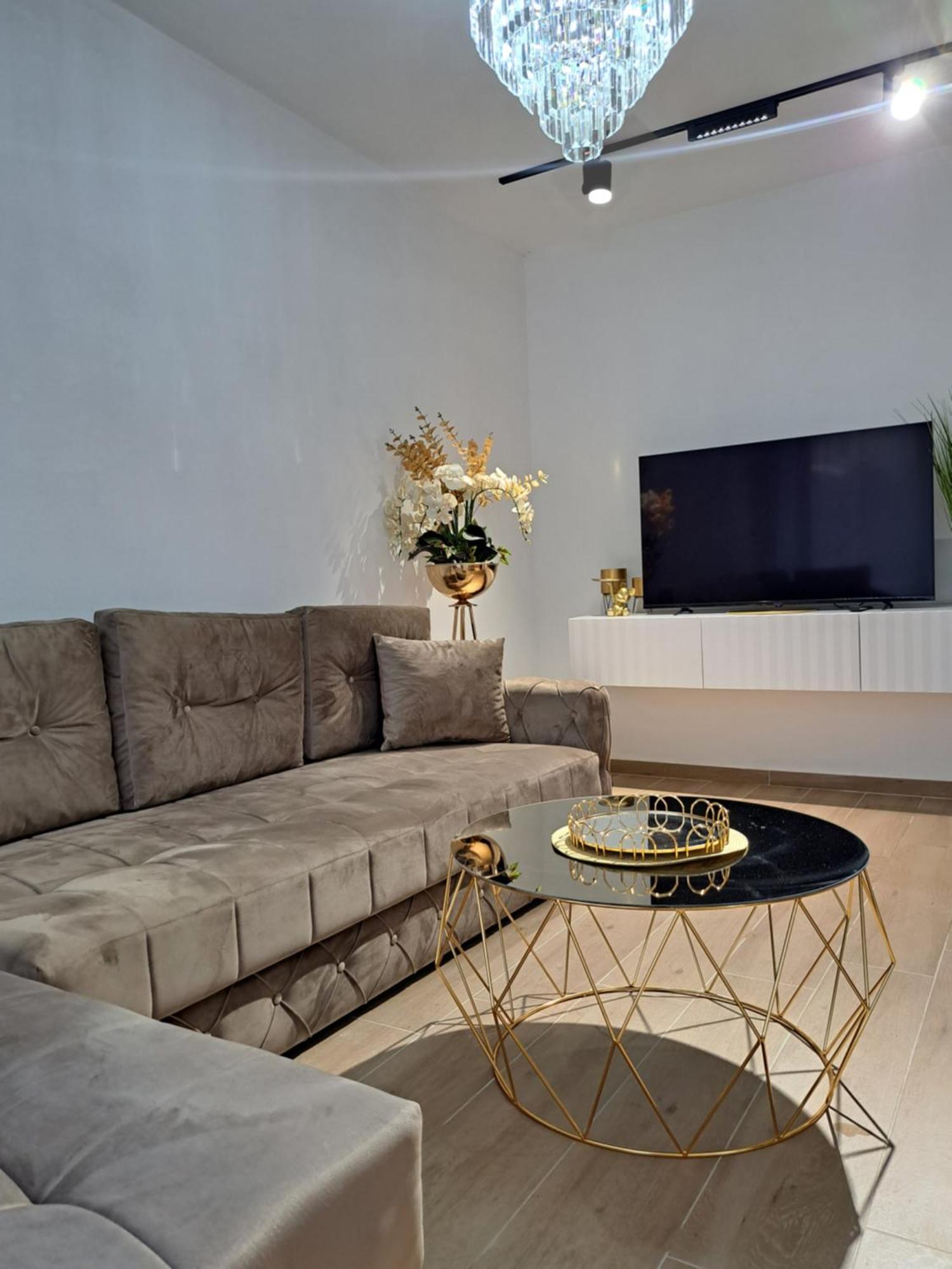 Apartments Pepdjonovic อุลซิน ภายนอก รูปภาพ